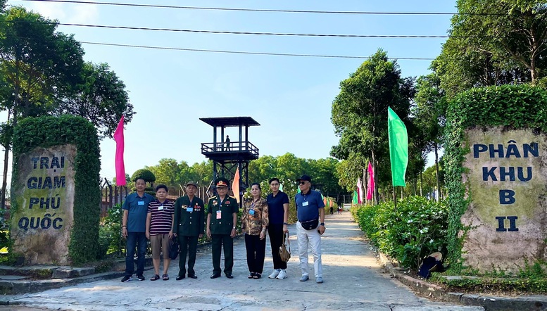 Ngày hòa bình nhớ chuyện năm xưa- Ảnh 2.