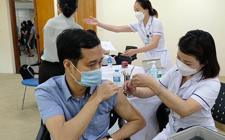 Tham gia khám chữa bệnh trong thời gian đi học có được phụ cấp nghề?