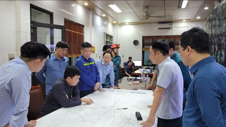 Hỗ trợ các gia đình có 4 thợ mỏ tử vong tại Quảng Ninh- Ảnh 1.