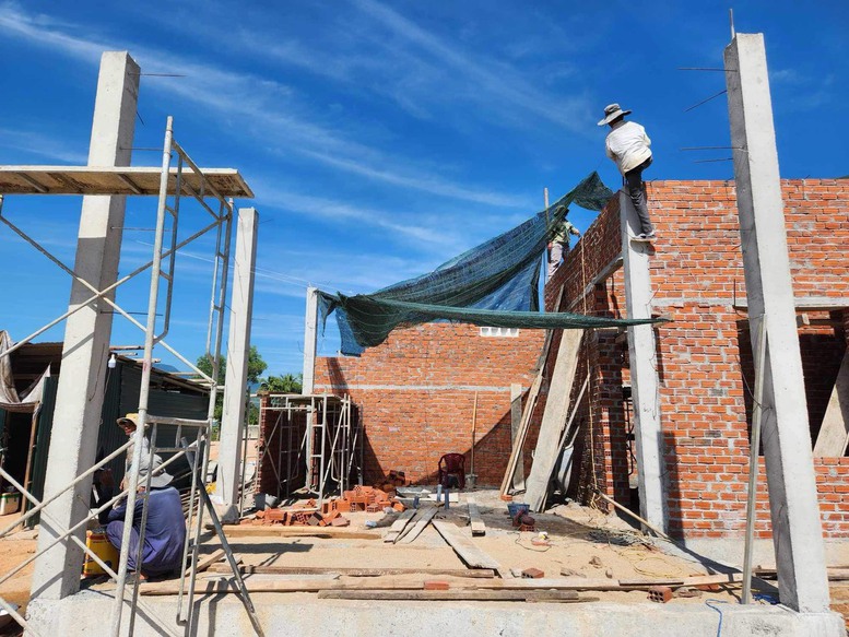 Quảng Ngãi phấn đấu bàn giao 100% mặt bằng xây dựng đường cao tốc trước ngày 30/4- Ảnh 2.