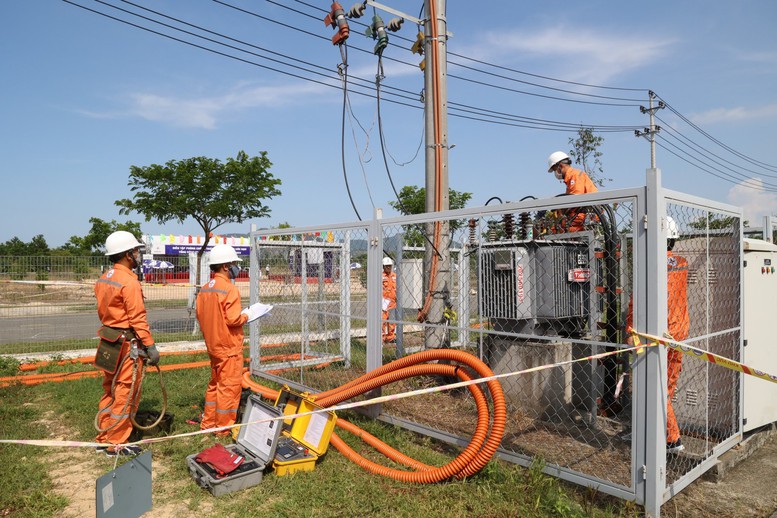 EVNCPC đảm bảo huy động tối đa công suất phát điện trong cao điểm mùa khô- Ảnh 1.