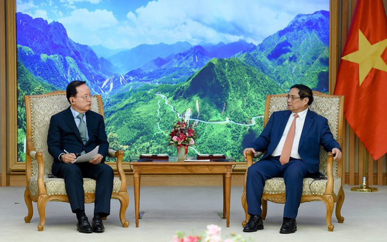 Thủ tướng Phạm Minh Chính tiếp Tổng Giám đốc phụ trách tài chính Tập đoàn Samsung
