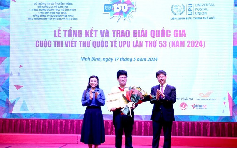 Trao giải cuộc thi Viết thư quốc tế UPU lần thứ 53 - năm 2024