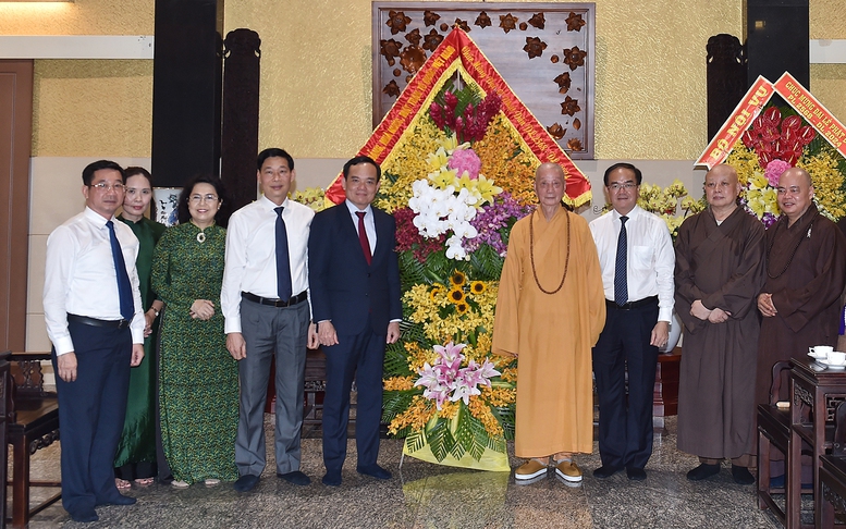 Phó Thủ tướng Trần Lưu Quang chúc mừng Đại lễ Phật đản 2024 tại TPHCM