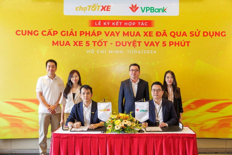 VPBank hợp tác triển khai gói vay mua xe 5 tốt, duyệt vay 5 phút- Ảnh 1.