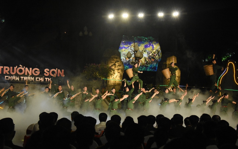 Ôn lại lịch sử hào hùng của Bộ đội Trường Sơn