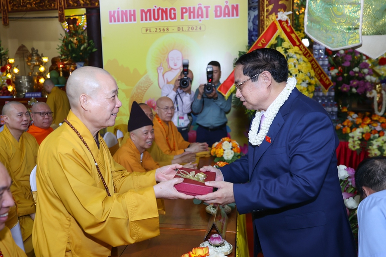 Thủ tướng Phạm Minh Chính chúc mừng Đại lễ Phật đản 2024- Ảnh 5.