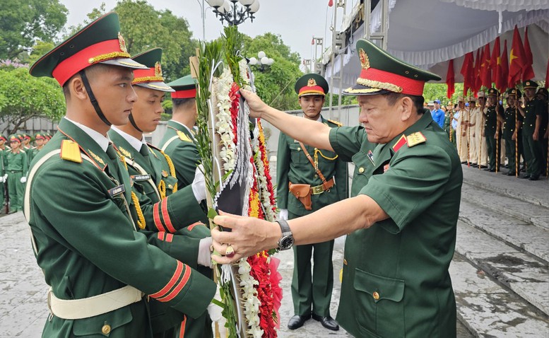 Quảng Bình, Quảng Trị: Truy điệu, an táng 28 hài cốt liệt sĩ hy sinh tại Lào- Ảnh 3.