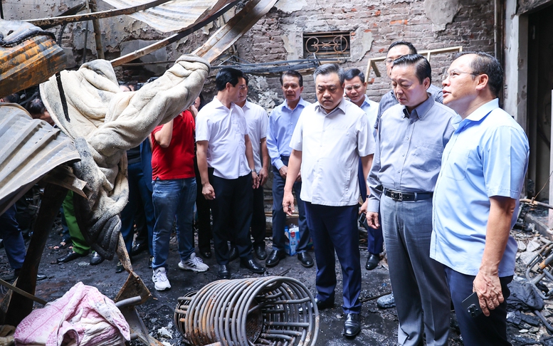 Khẩn trương chăm sóc, hỗ trợ tối đa người bị nạn trong vụ cháy nhà trọ ở Hà Nội