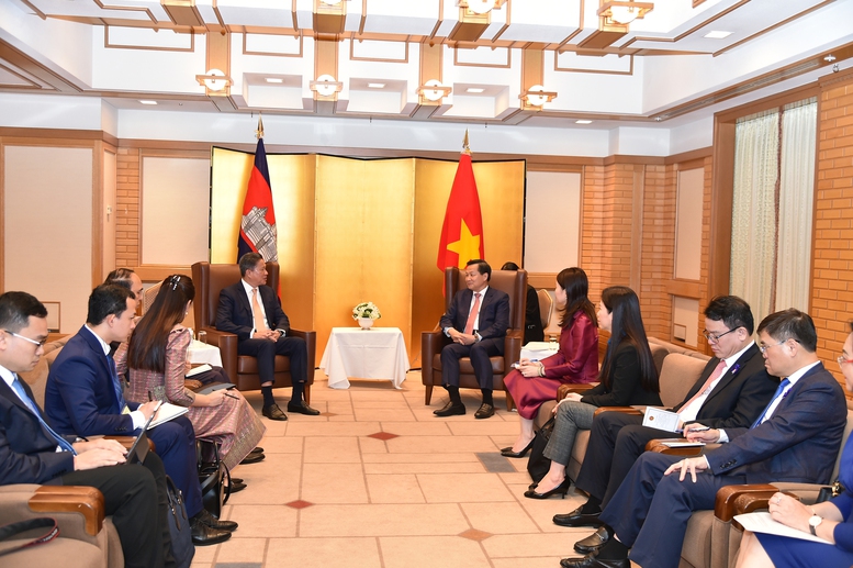 Phó Thủ tướng Lê Minh Khái gặp Thủ tướng Nhật Bản, Phó Thủ tướng Campuchia, Phó Thủ tướng Singapore; tiếp Chủ tịch JICA- Ảnh 6.
