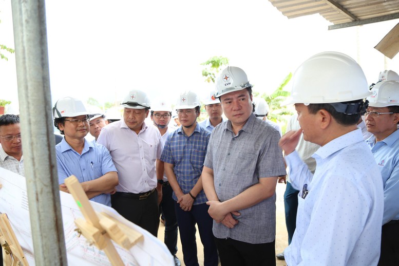 Triển khai di dời đường điện cao thế cho dự án cao tốc Bắc-Nam đoạn qua Đà Nẵng- Ảnh 1.
