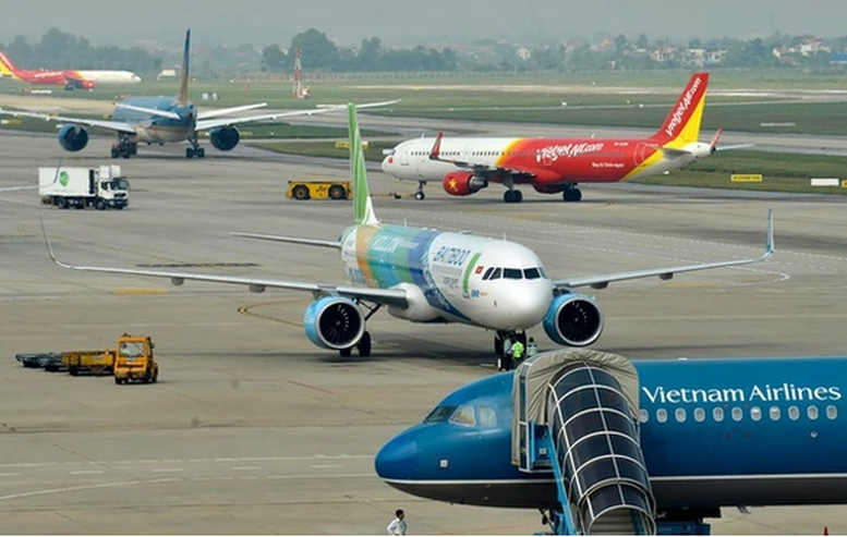 Bộ Giao thông vận tải yêu cầu kiểm soát chặt giá vé máy bay- Ảnh 1.