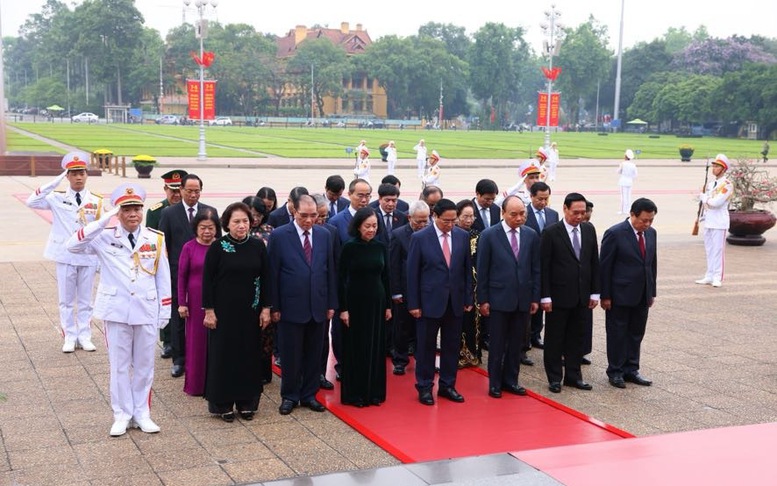 Lãnh đạo Đảng, Nhà nước vào Lăng viếng Chủ tịch Hồ Chí Minh