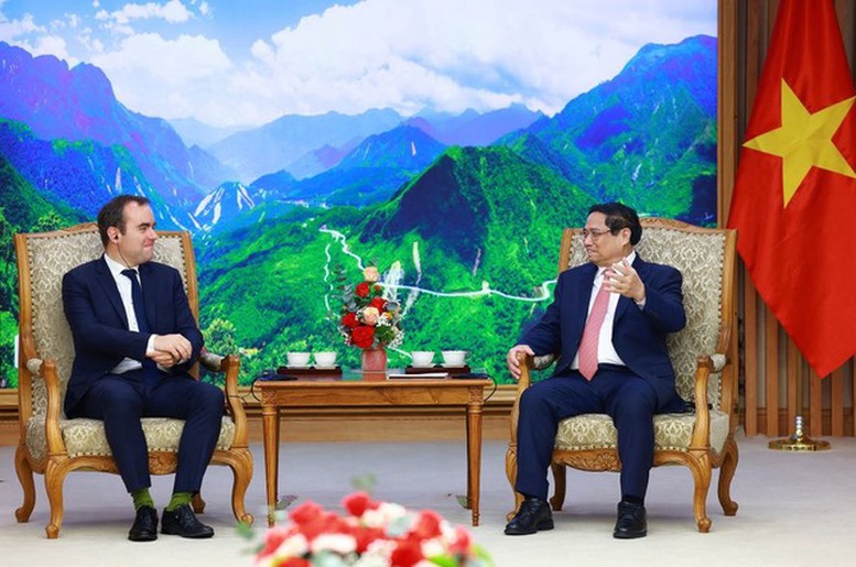 Thủ tướng Chính phủ Phạm Minh Chính tiếp Bộ trưởng Bộ Quân đội Cộng hòa Pháp- Ảnh 1.