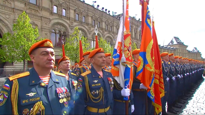 VIDEO: Khoảnh khắc ấn tượng Nga duyệt binh kỷ niệm Ngày Chiến thắng phát xít- Ảnh 4.
