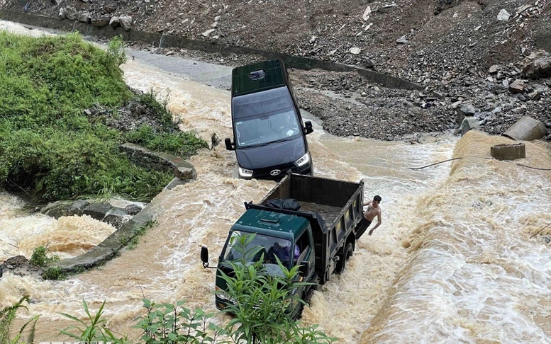 Cảnh báo lũ quét, sạt lở đất, sụt lún đất do mưa lũ hoặc dòng chảy tại Hà Giang