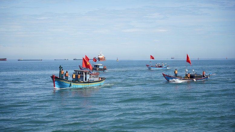 Diễn tập ứng phó sự cố tràn dầu quy mô lớn tại Thừa Thiên Huế- Ảnh 3.