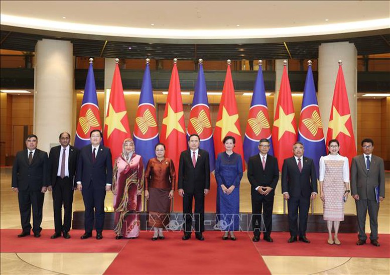 Chủ tịch Quốc hội Trần Thanh Mẫn tiếp Đại sứ, Đại biện các nước ASEAN và Timor-Leste- Ảnh 6.