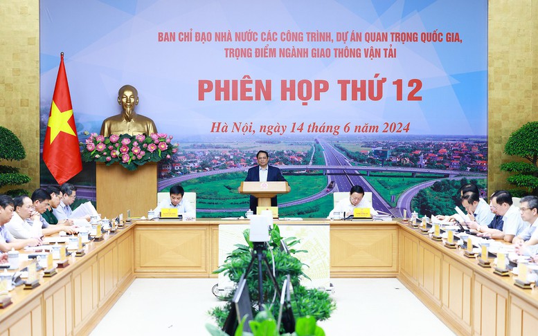 Thủ tướng Phạm Minh Chính: Thi đua hoàn thành 3.000 km đường cao tốc trước ngày 31/12/2025