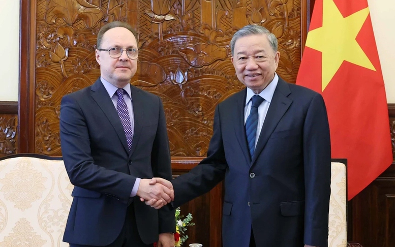 Chủ tịch nước Tô Lâm tiếp Đại sứ Liên bang Nga tại Việt Nam