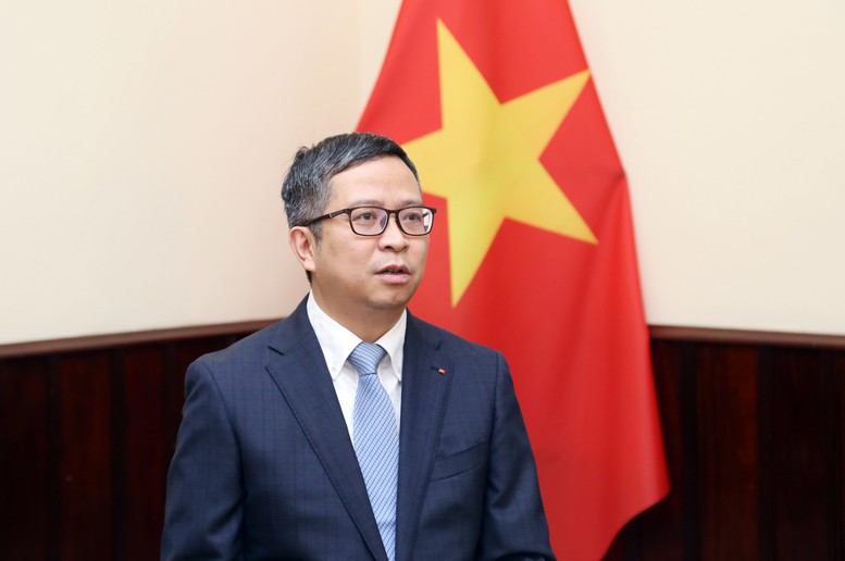 Điểm đặc biệt trong chuyến công tác dự WEF Đại Liên và làm việc tại Trung Quốc của Thủ tướng Phạm Minh Chính- Ảnh 1.