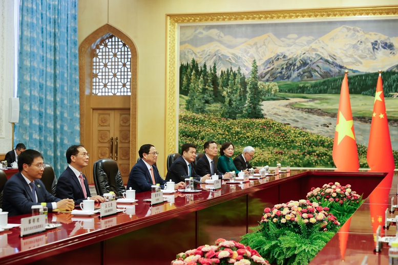 Thủ tướng Phạm Minh Chính hội kiến Chủ tịch Chính hiệp Trung Quốc Vương Hộ Ninh- Ảnh 3.