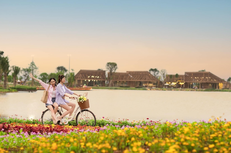 Công viên Eco Central Park hút 25.000 người dịp nghỉ lễ- Ảnh 3.
