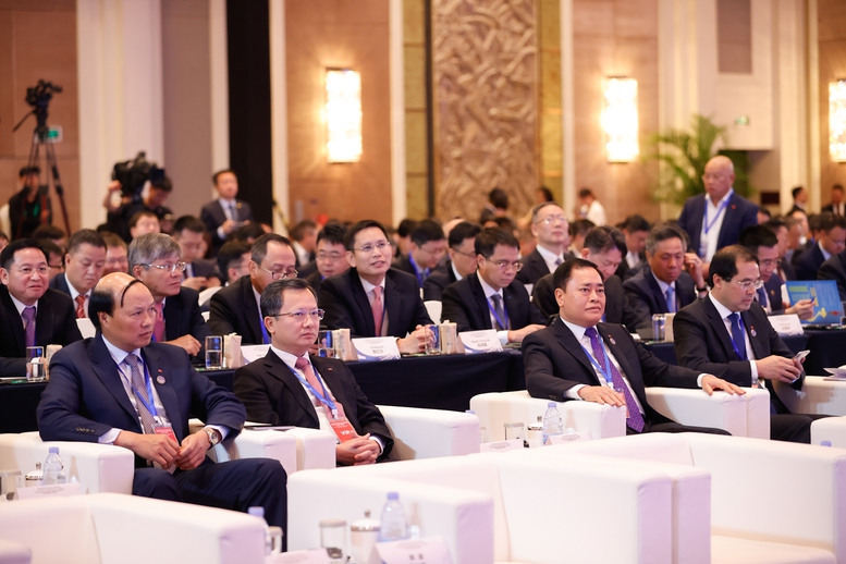 Thủ tướng Phạm Minh Chính: Thúc đẩy các dự án giao thông chiến lược, biểu tượng cho quan hệ Việt Nam-Trung Quốc- Ảnh 4.