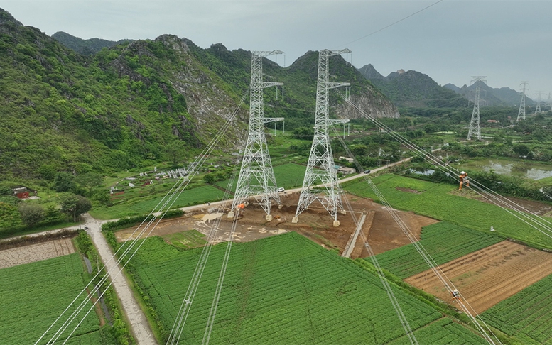 Dự án đường dây 500kV mạch 3 cung đoạn NMNĐ Nam Định 1 - Thanh Hóa sẵn sàng đóng điện
