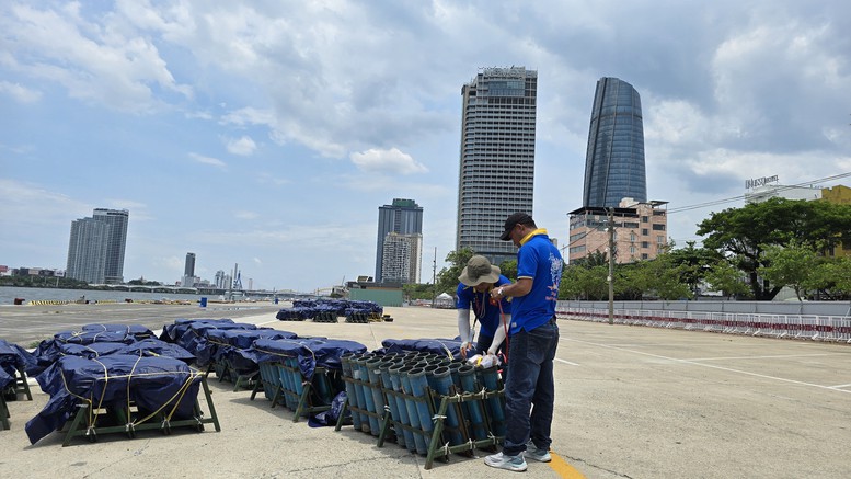 Sẵn sàng khai hội pháo hoa quốc tế Đà Nẵng- Ảnh 4.