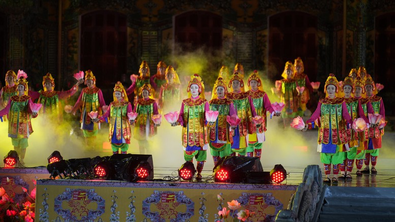 Khai mạc Tuần lễ Festival nghệ thuật quốc tế Huế 2024- Ảnh 3.