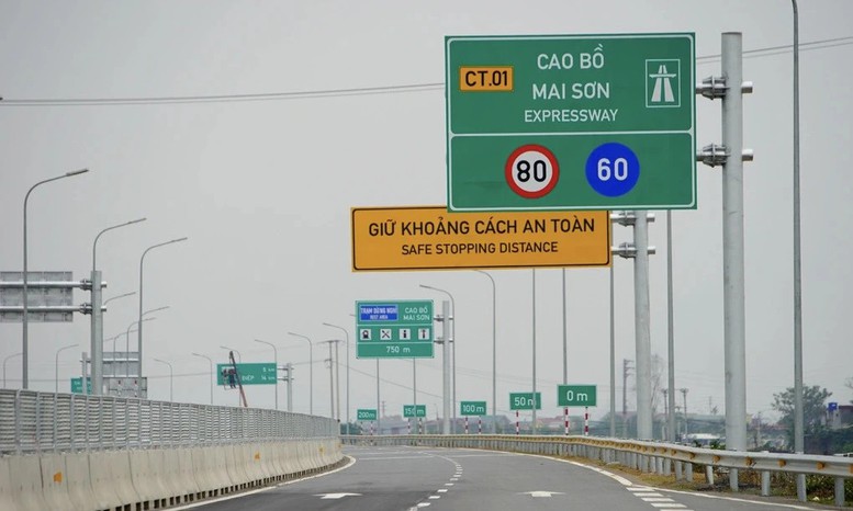 Tháng 11 khởi công mở rộng cao tốc Cao Bồ-Mai Sơn lên 6 làn xe - Ảnh 1.