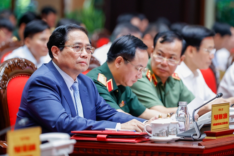 Thủ tướng Phạm Minh Chính: Nâng cao năng lực sẵn sàng chiến đấu, đáp ứng nhiệm vụ bảo vệ Tổ quốc cả trước mắt và lâu dài- Ảnh 4.
