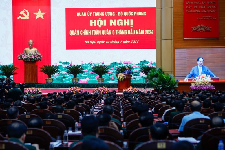 Thủ tướng Phạm Minh Chính: Nâng cao năng lực sẵn sàng chiến đấu, đáp ứng nhiệm vụ bảo vệ Tổ quốc cả trước mắt và lâu dài- Ảnh 2.