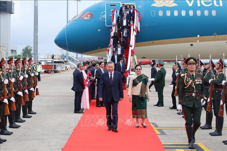 Chủ tịch nước Tô Lâm đến Vientine, bắt đầu thăm cấp Nhà nước tới Lào- Ảnh 2.