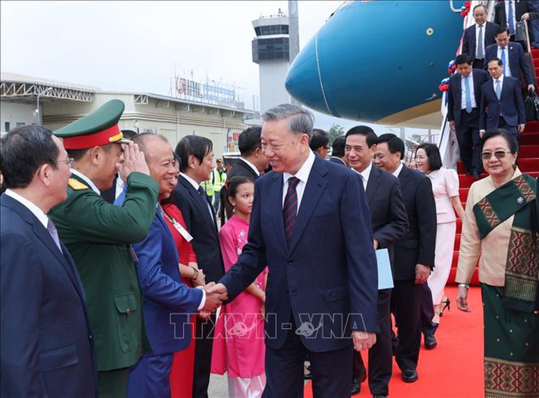 Chủ tịch nước Tô Lâm đến Vientine, bắt đầu thăm cấp Nhà nước tới Lào- Ảnh 5.
