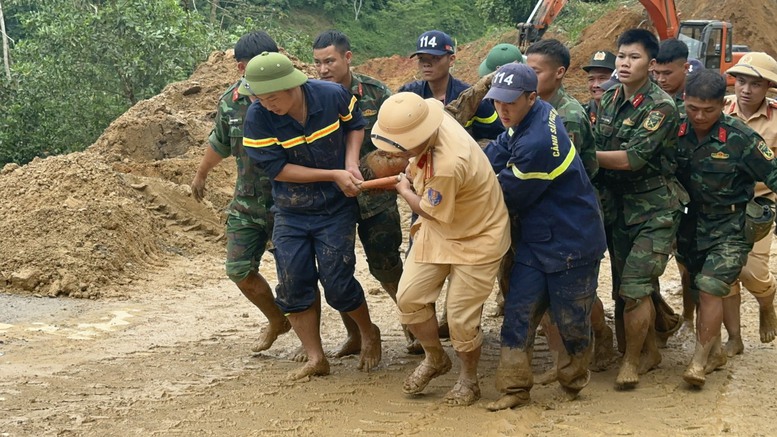 11 người chết và bị thương trong vụ sạt lở đất đặc biệt nghiêm trọng tại Hà Giang - Ảnh 1.