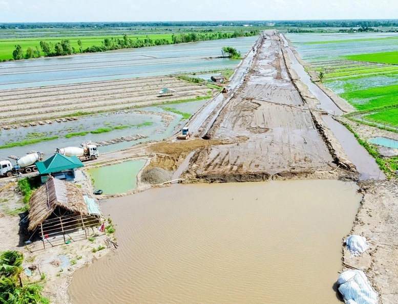 Ưu tiên điều phối cát đắp nền đường cho các dự án cao tốc hoàn thành năm 2025- Ảnh 1.