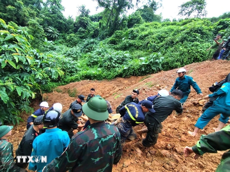 Chủ tịch nước Tô Lâm gửi lời chia buồn tới các gia đình bị nạn trong vụ sạt lở ở Hà Giang- Ảnh 1.