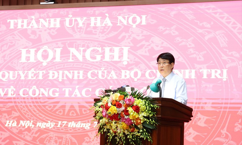 Đồng chí Bùi Thị Minh Hoài được phân công giữ chức Bí thư Thành ủy Hà Nội- Ảnh 2.