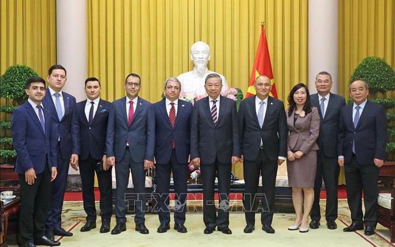 Chủ tịch nước Tô Lâm tiếp các Đại sứ Kazakhstan, Azerbaijan và Thổ Nhĩ Kỳ