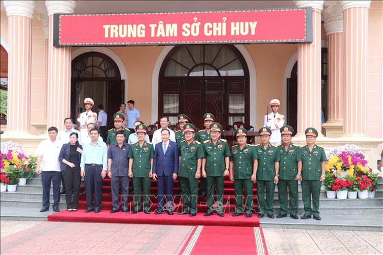 Lực lượng vũ trang Quân khu 9 đã và đang giữ vững phẩm chất Bộ đội Cụ Hồ- Ảnh 4.