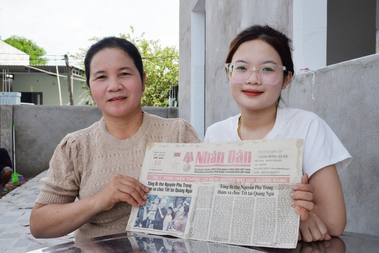 Người dân miền Trung nhớ mãi hình ảnh vị Tổng Bí thư rất đỗi giản dị, gần gũi, hiền hòa- Ảnh 3.