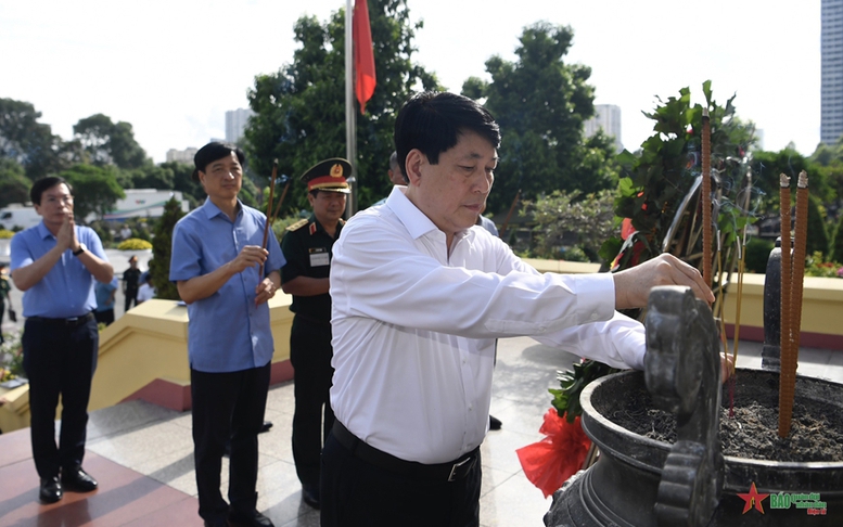 Thường trực Ban Bí thư Lương Cường kiểm tra công tác chuẩn bị Lễ tang Tổng Bí thư Nguyễn Phú Trọng