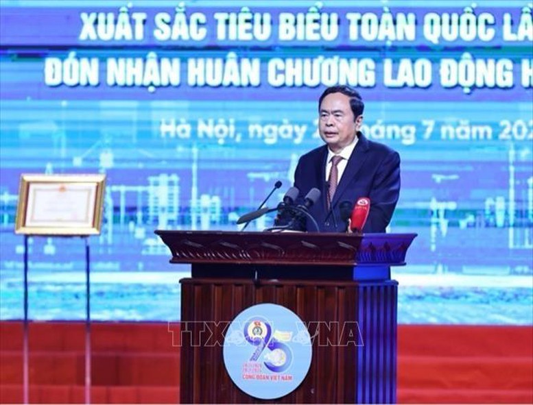 Công đoàn Việt Nam đổi mới mạnh mẽ, toàn diện, khẳng định vai trò nòng cốt trong xây dựng giai cấp công nhân- Ảnh 2.