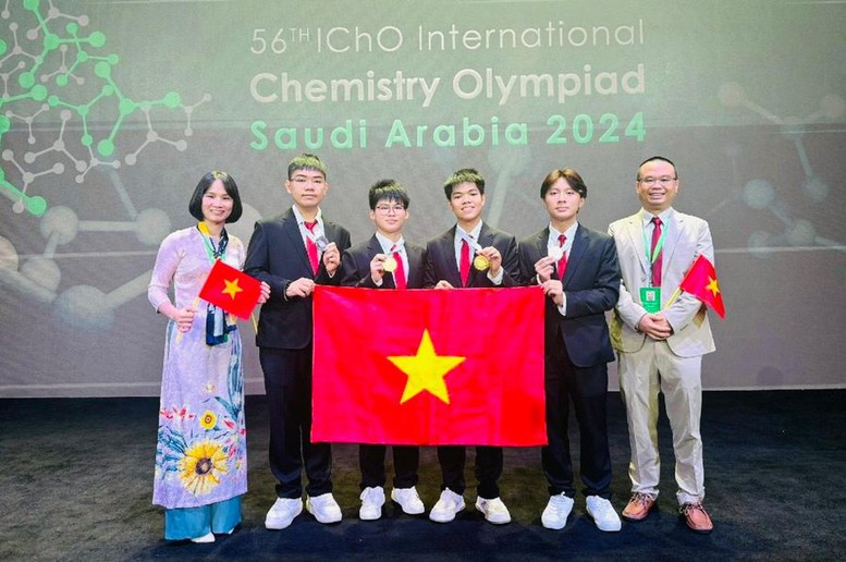 Toàn Đoàn Việt Nam đoạt huy chương cao tại Olympic Hóa học quốc tế 2024- Ảnh 1.