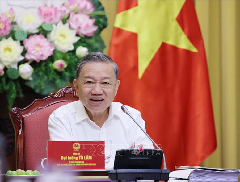 Chủ tịch nước Tô Lâm: Tiếp tục đẩy mạnh cải cách tư pháp, chống bảo thủ, cục bộ- Ảnh 2. Chủ tịch nước Tô Lâm: Tiếp tục đẩy mạnh cải cách tư pháp, chống bảo thủ, cục bộ- Ảnh 2.