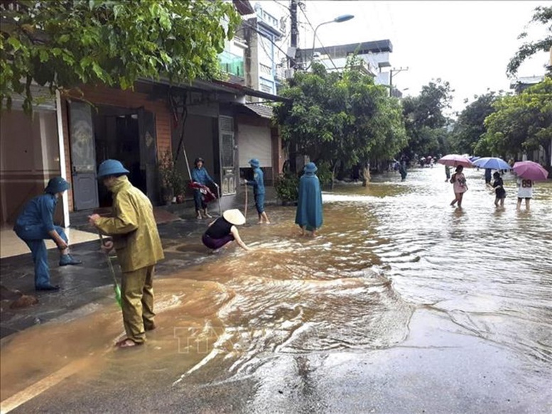 Thời tiết ngày 5/7: Nhiều khu vực ngày nắng nóng, chiều tối có mưa dông- Ảnh 1.