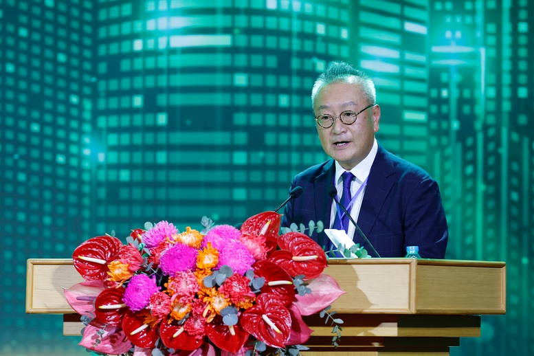 Thủ tướng kỳ vọng Hưng Yên phát triển vào nhóm dẫn đầu cả nước, góp phần làm nên 'kỳ tích sông Hồng'- Ảnh 8. Thủ tướng kỳ vọng Hưng Yên phát triển vào nhóm dẫn đầu cả nước, góp phần làm nên 'kỳ tích sông Hồng'- Ảnh 8.