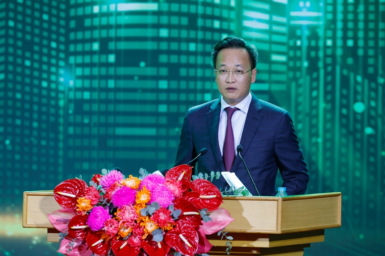Thủ tướng kỳ vọng Hưng Yên phát triển vào nhóm dẫn đầu cả nước, góp phần làm nên 'kỳ tích sông Hồng'- Ảnh 5. Thủ tướng kỳ vọng Hưng Yên phát triển vào nhóm dẫn đầu cả nước, góp phần làm nên 'kỳ tích sông Hồng'- Ảnh 5.